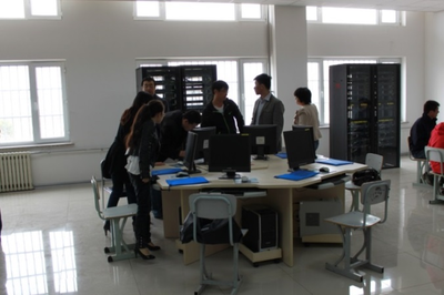 計(jì)算機(jī)網(wǎng)絡(luò)技術(shù)服務(wù) 連接未來(lái)的橋梁